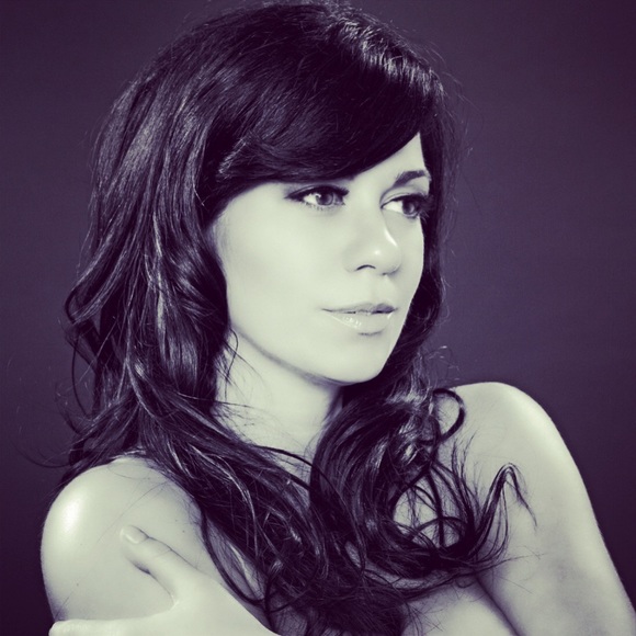Meet the Posher Other - Meet your Posher, Shannen
